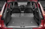 Volvo XC40 D4 R-Design 2017 года (UK)